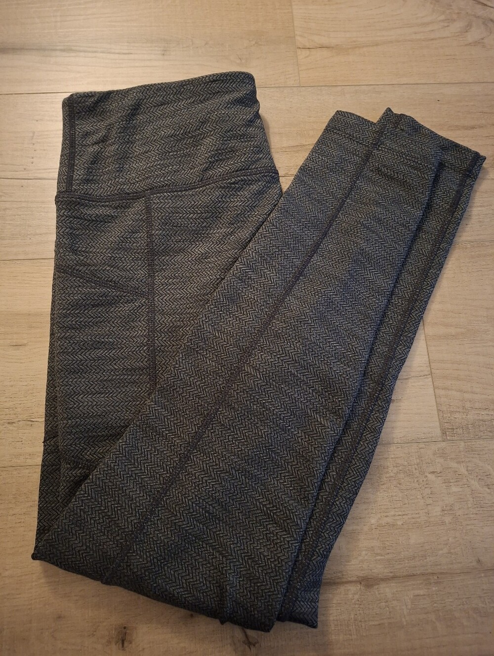 Mondetta Black and Charcoal Herringbone Leggings